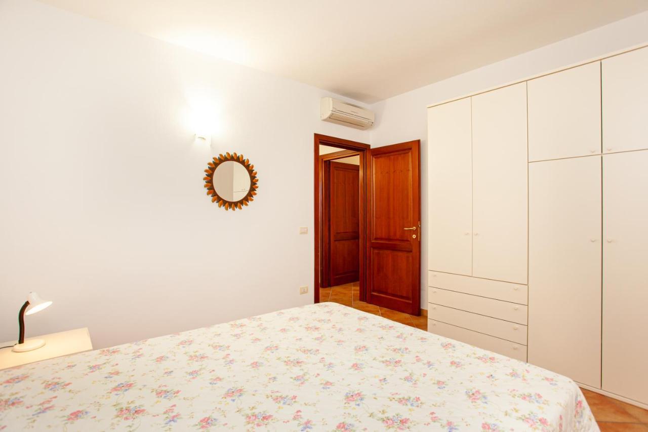 Appartamento Belvedere Citai San Teodoro  Εξωτερικό φωτογραφία